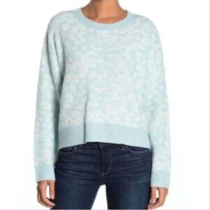 NEW John + Jenn M Crew Neck Pullover Sweater Leopard Knit Blue
